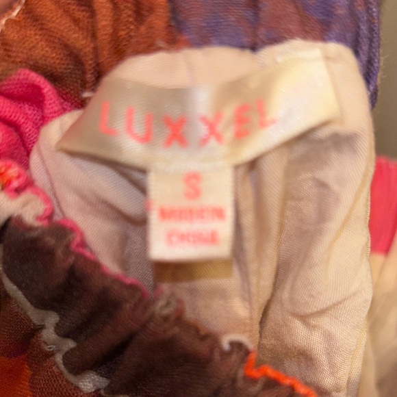 Multicolor Ruffled Dress - Picture 6 of 6